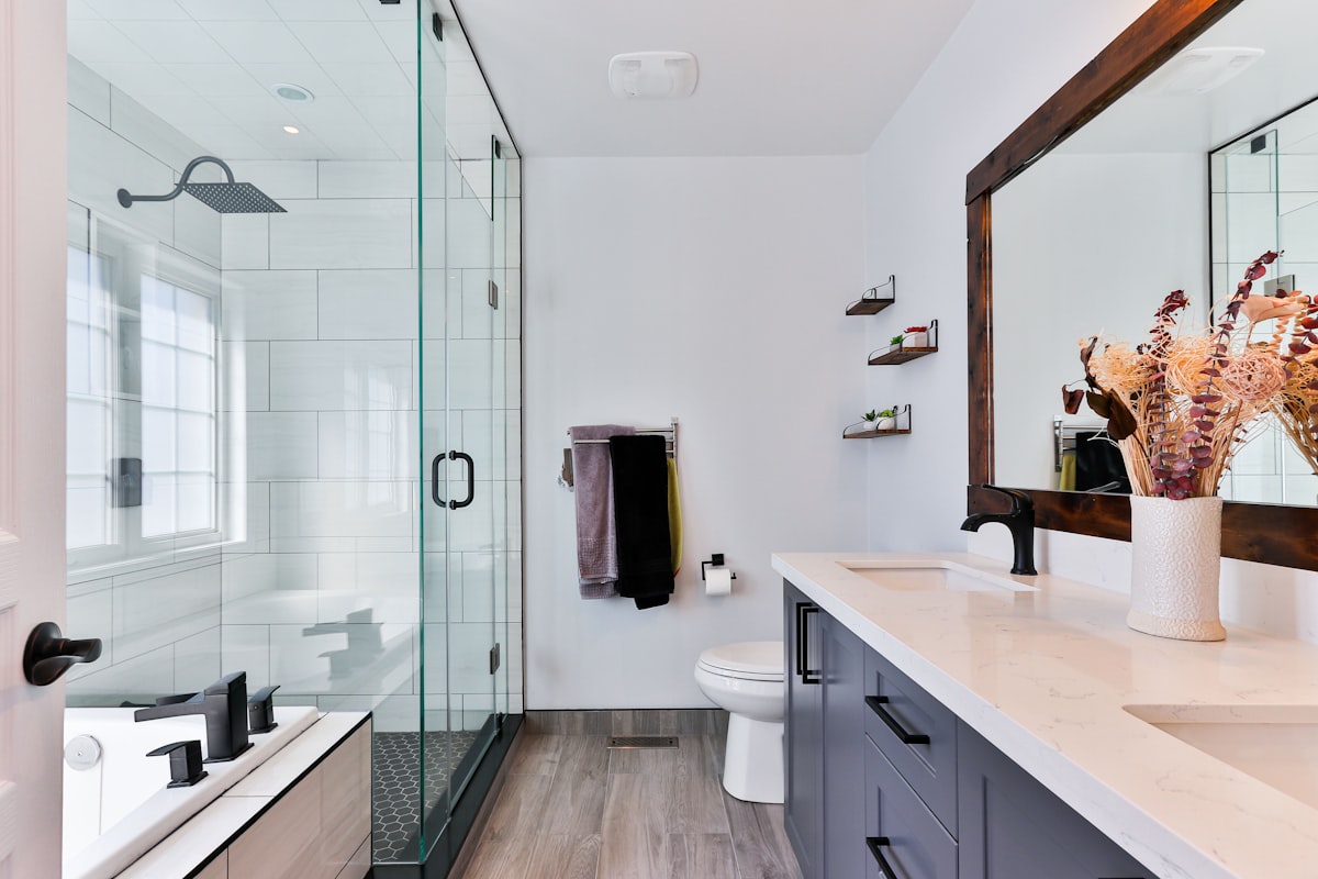 Bathroom Plumbing Repairs: Showers and Toilets
